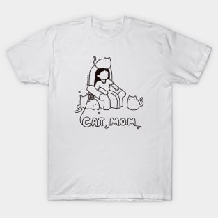 Cat Mom T-Shirt